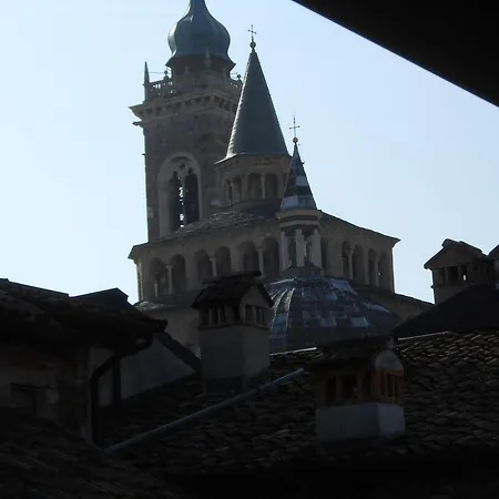 Il Teatro *